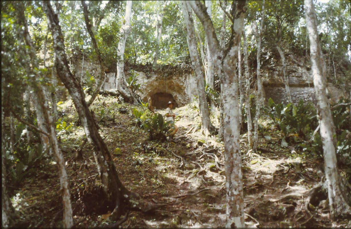 Tikal og Erik Iversen.jpg